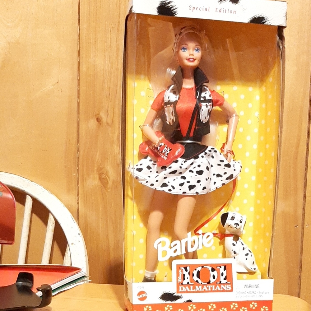 Mattel Barbie 101 Dalmatians Special Edition Doll